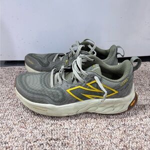 New Balance Men's Fresh Foam X Hierro V8 Gore-tex Trail Running Shoe